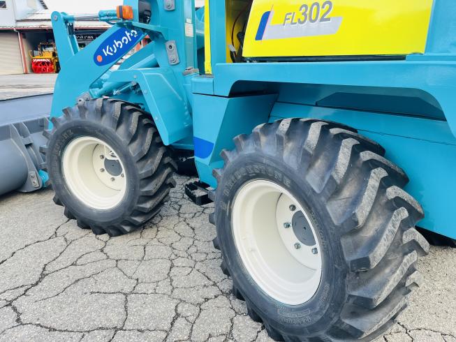 ホイールローダー FL302 写真10