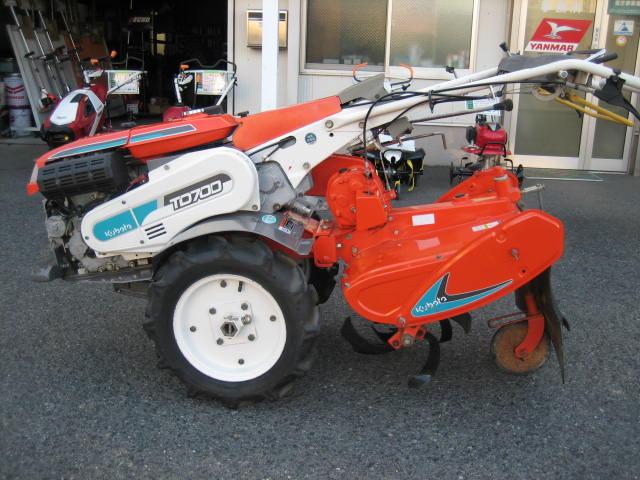 クボタ 耕運機 写真