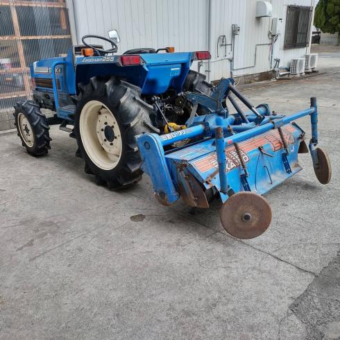 トラクター TA250F 写真３