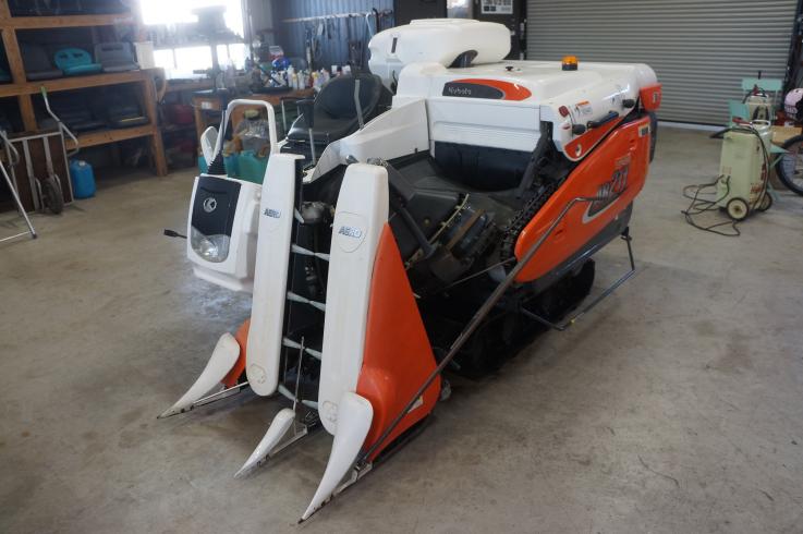 コンバイン AR211 写真３