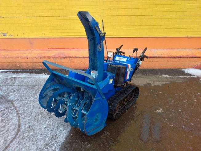 ヤマハ 除雪機 写真