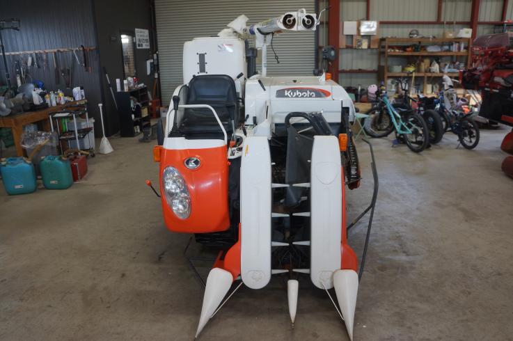 コンバイン ARN216 写真２