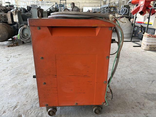 溶接機 SL350 写真４