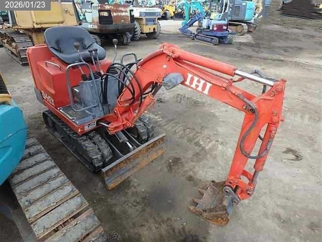 IHI ミニユンボ 写真