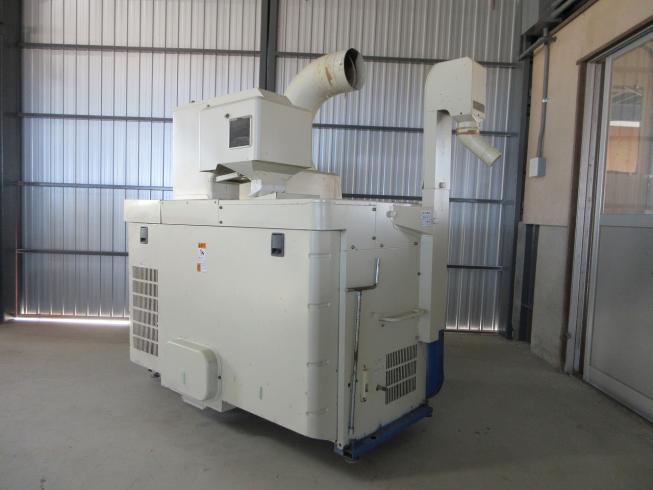 籾摺機 NPS350-DXA 写真５