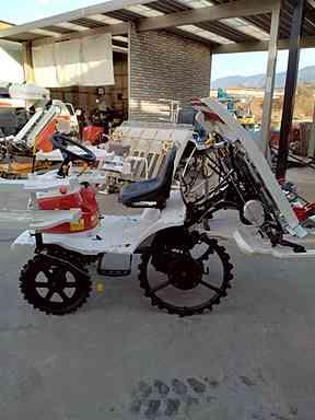 田植機 PeS-1A 写真２