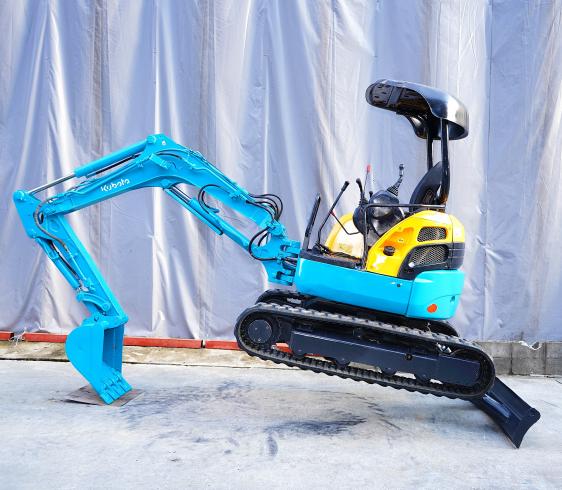 クボタ ミニユンボ 写真