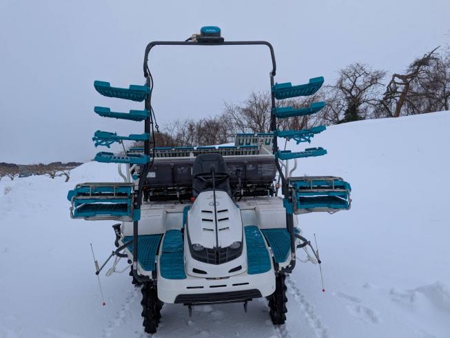 田植機 EP8D-KFRGP 写真２