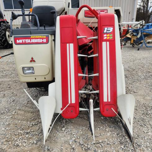 三菱 コンバイン 写真