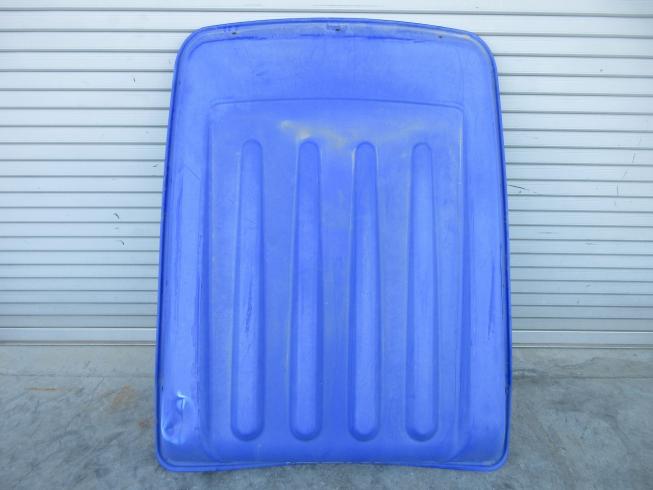 イセキ キャノピー 写真