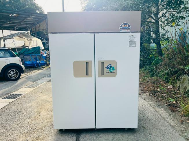 山本製作所 貯蔵庫 写真