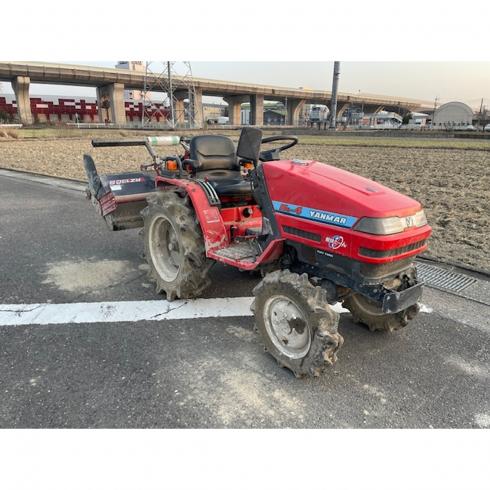 トラクター Ke-4 写真２