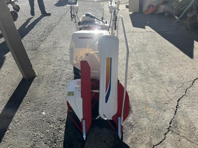 ヤンマー バインダー 写真