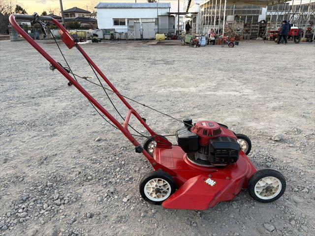 草刈機 GM48 写真２