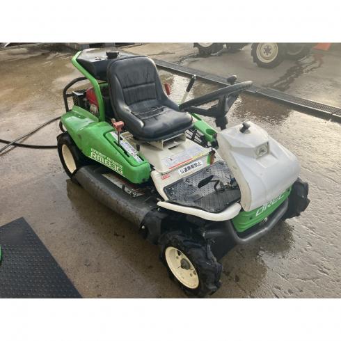 乗用草刈機 RM83G 写真２