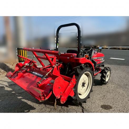 トラクター MTZ21 写真４