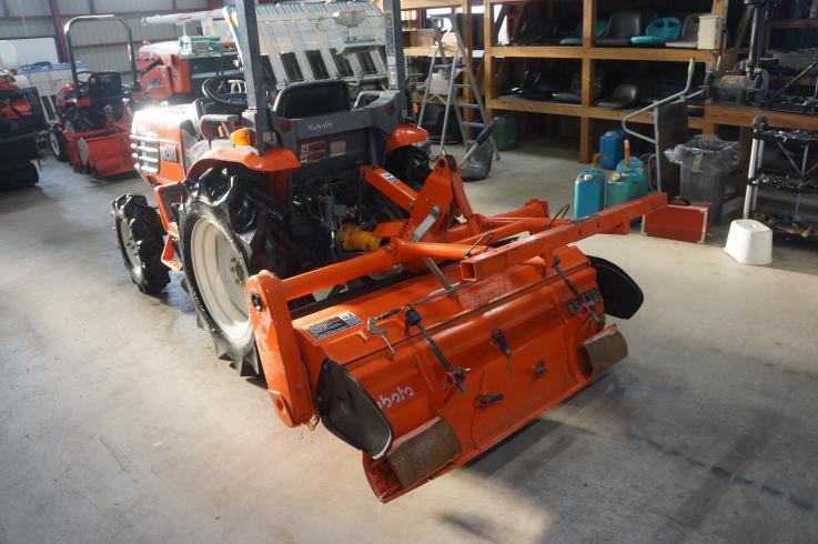 トラクター GB200 写真４