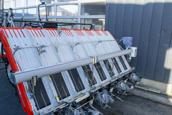 田植機 NW8S-Q2GS 写真２