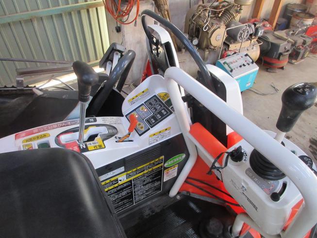 コンバイン ER213 写真７