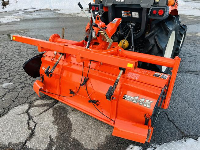 トラクター KB20(F) 写真５