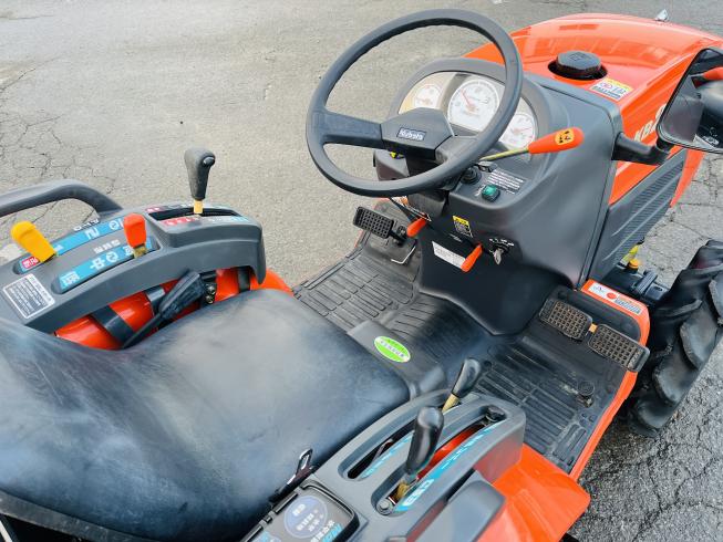 トラクター KB20(F) 写真９