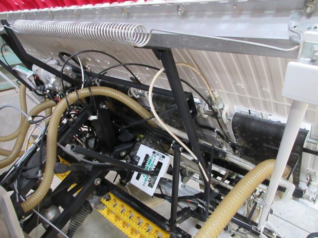 田植機 YR5J 写真９