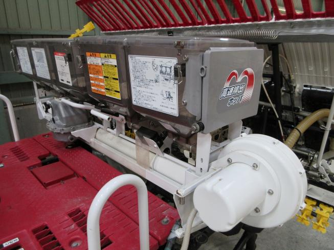 田植機 YR5J 写真８