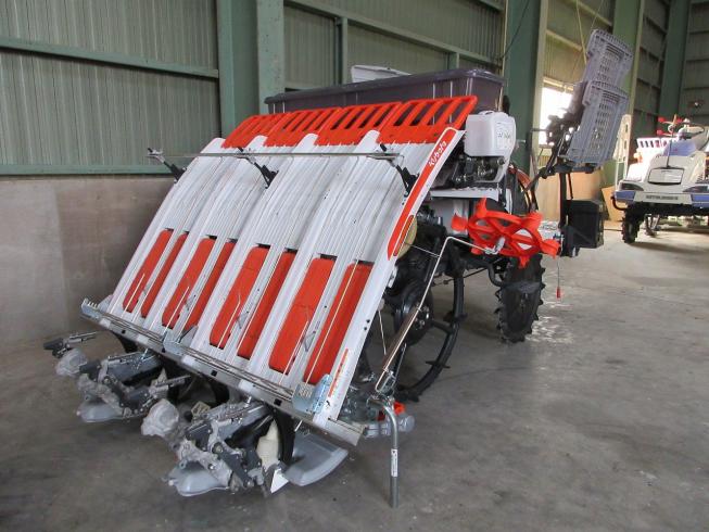 田植機 AW4-F 写真５