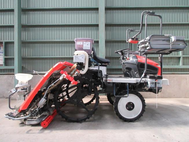 田植機 NW6S-FGS 写真３