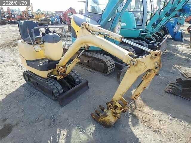 コマツ ミニユンボ 写真