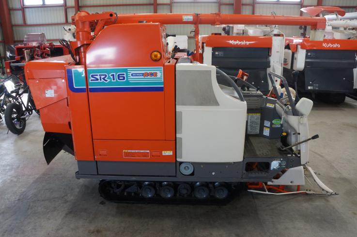 コンバイン SR16 写真６