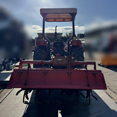 トラクター SE8340 写真４