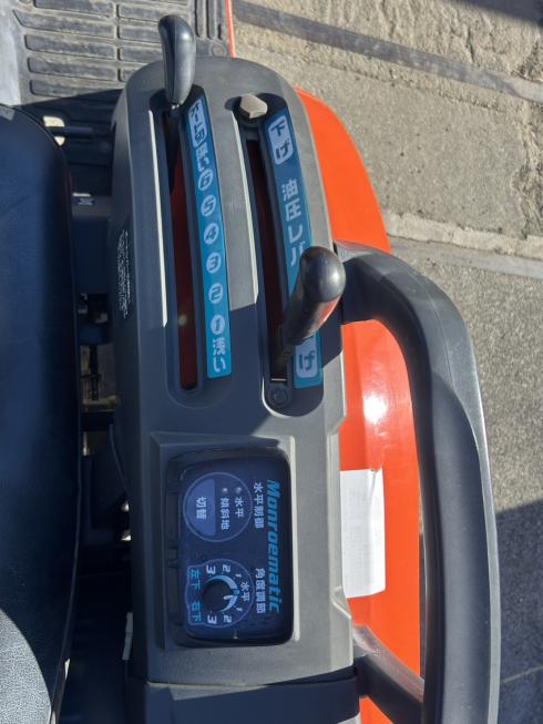 トラクター KB18 写真５