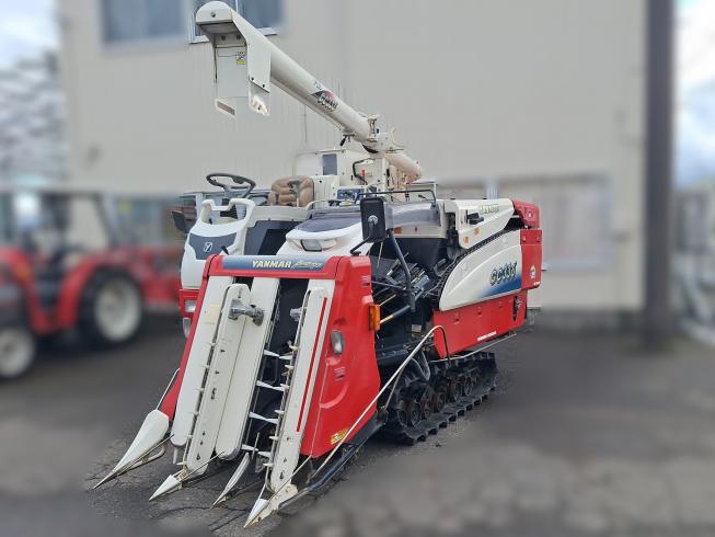 ヤンマー コンバイン 写真