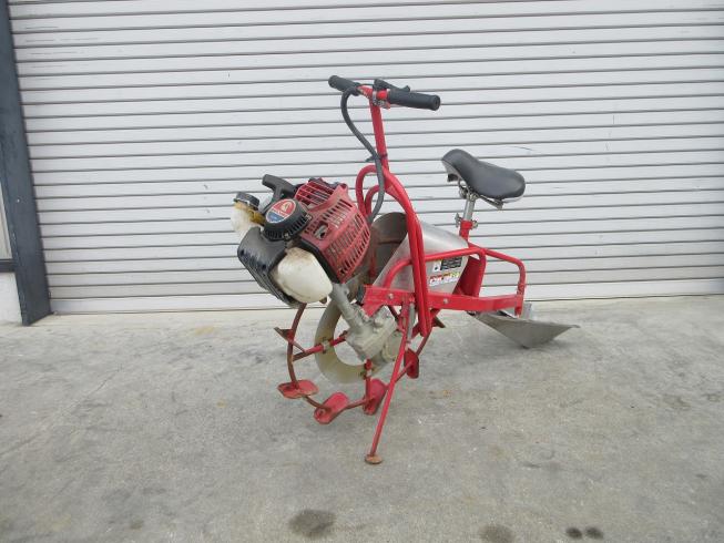 溝切機 MKF-A426 写真２