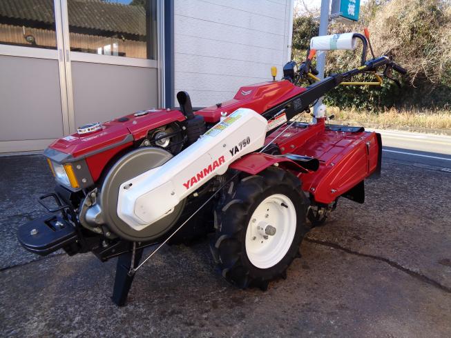 ヤンマー 耕運機 写真