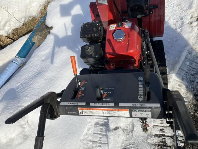 除雪機 HSS760n 写真２
