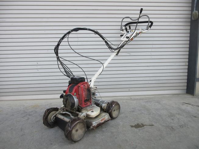 草刈機 SP851A 写真２