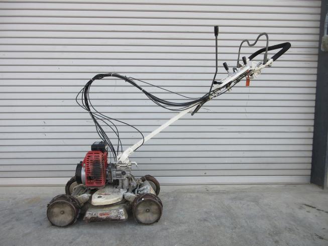 草刈機 SP851A 写真３