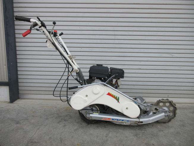 草刈機 AZ636A 写真４