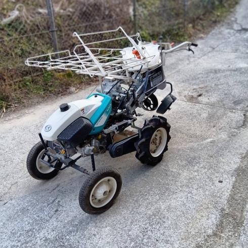 クボタ 野菜移植機 写真