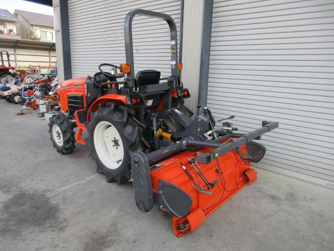 トラクター KB21XMA 写真５