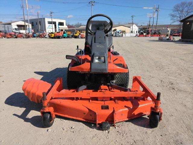 乗用草刈機 GF1800E 写真５