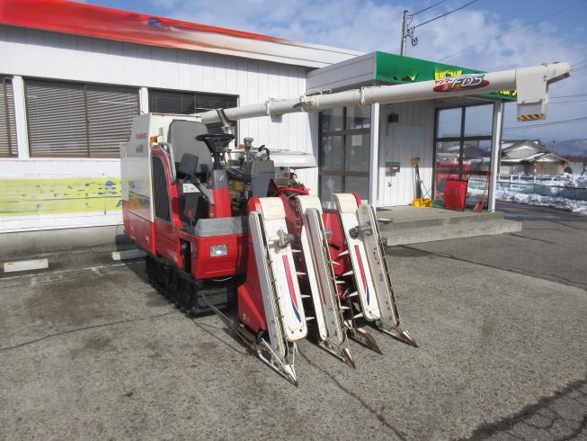 ヤンマー コンバイン 写真