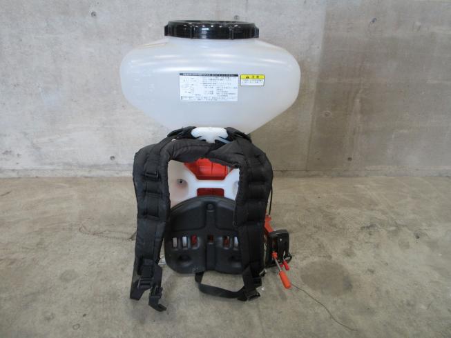 背負式動力噴霧機 DMC606G 写真４