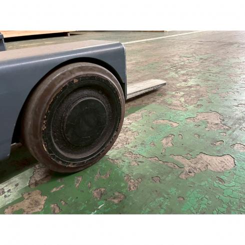 フォークリフト 7FBR15 写真８