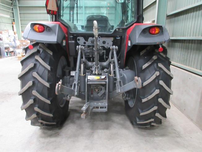 トラクター MF5710C 写真７