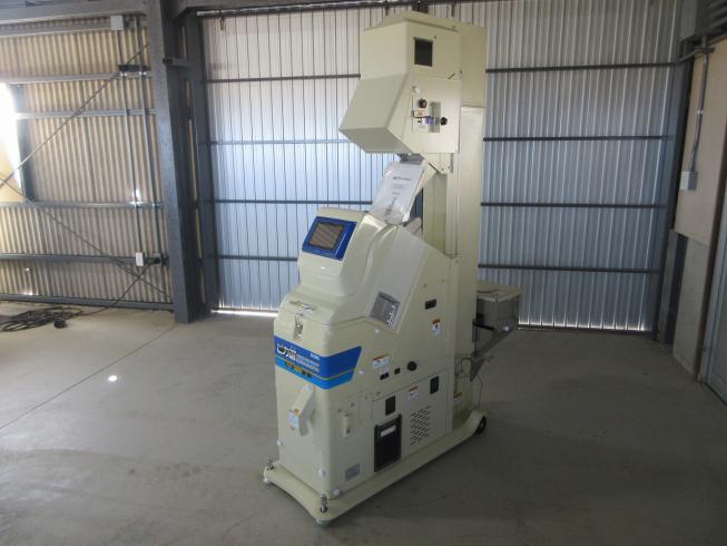 色彩選別機 FGS-500S(2) 写真２