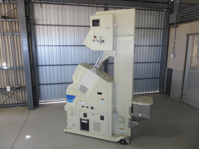 色彩選別機 FGS-500S(2) 写真４