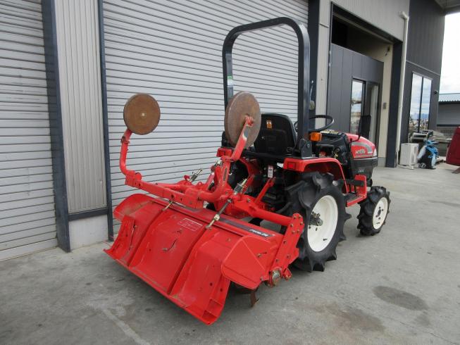 トラクター MT136 写真５